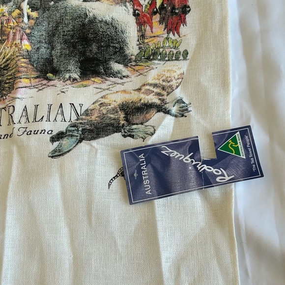 NWOT Australian Tea towel by Rodriquez 
Pure linen - Picture 8 of 11